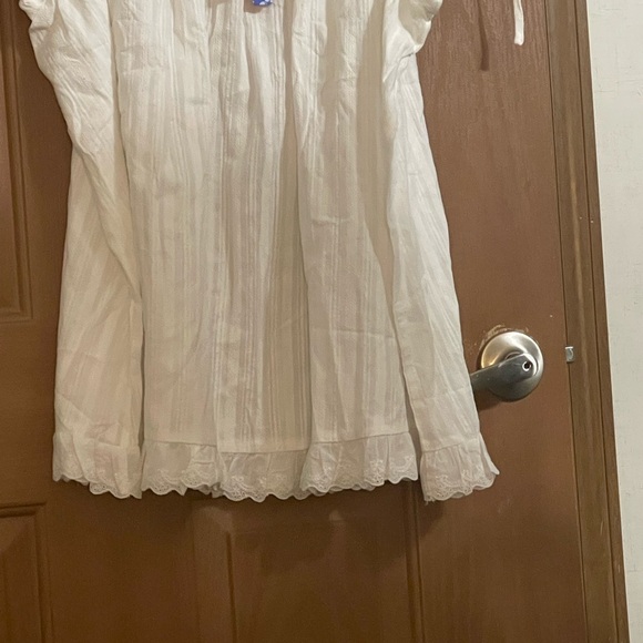 Cider White Ruffled Blouse - Picture 3 of 8